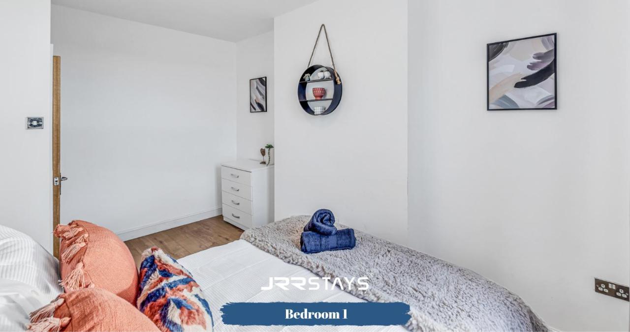 Cardiff Stylish 2 Bedroom Sleeps 6 Wi-Fi - Jrr Stays Ngoại thất bức ảnh