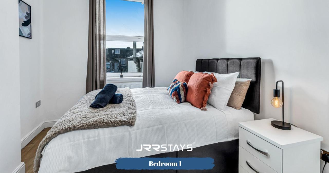 Cardiff Stylish 2 Bedroom Sleeps 6 Wi-Fi - Jrr Stays Ngoại thất bức ảnh