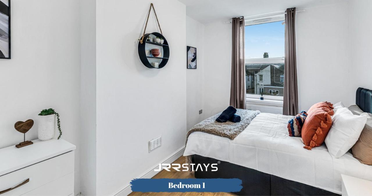 Cardiff Stylish 2 Bedroom Sleeps 6 Wi-Fi - Jrr Stays Ngoại thất bức ảnh